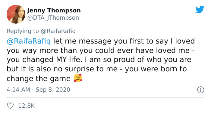 'I’ve Always Wanted To Find Her And Thank Her Because Gosh, I Love Her': Woman Tracks Down Her Favorite High School Teacher On Twitter And Leaves People In Tears