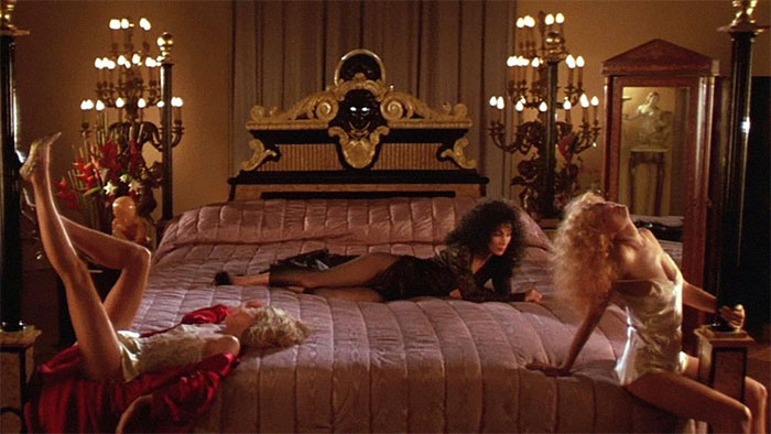 People Are Sharing What Unrealistic Things About Women Shown In Movies Bother Them The Most And Here Are 30 Examples