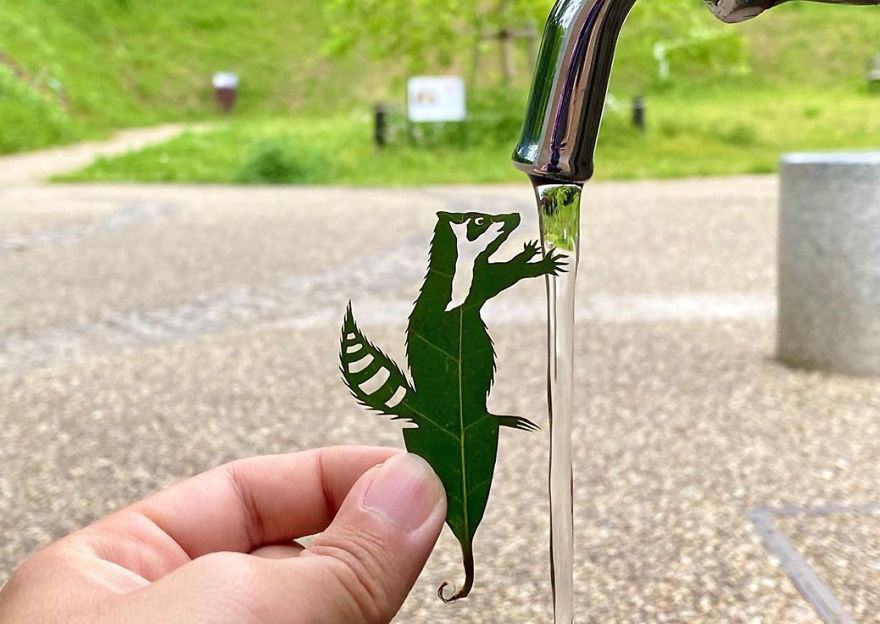 This Japanese Artist Is Going Viral With His Amazing Works Of Art Using Tree Leaves (127 Pics)