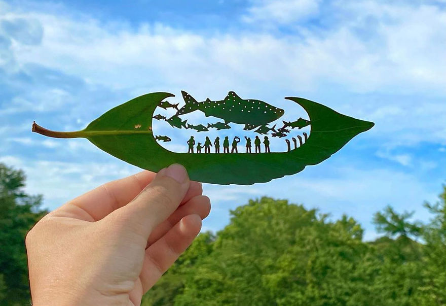 This Japanese Artist Is Going Viral With His Amazing Works Of Art Using Tree Leaves (127 Pics)