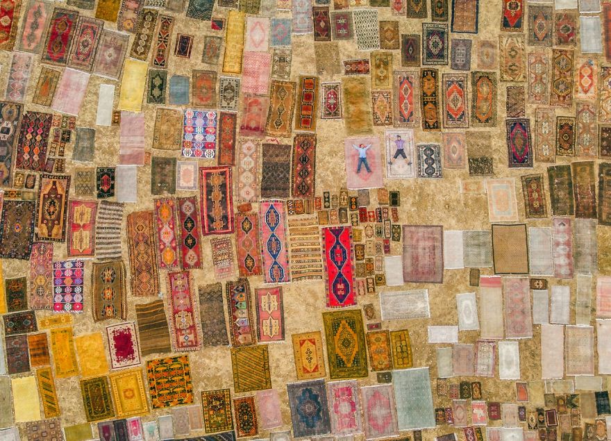 People Category Highly Commended: Carpet Field