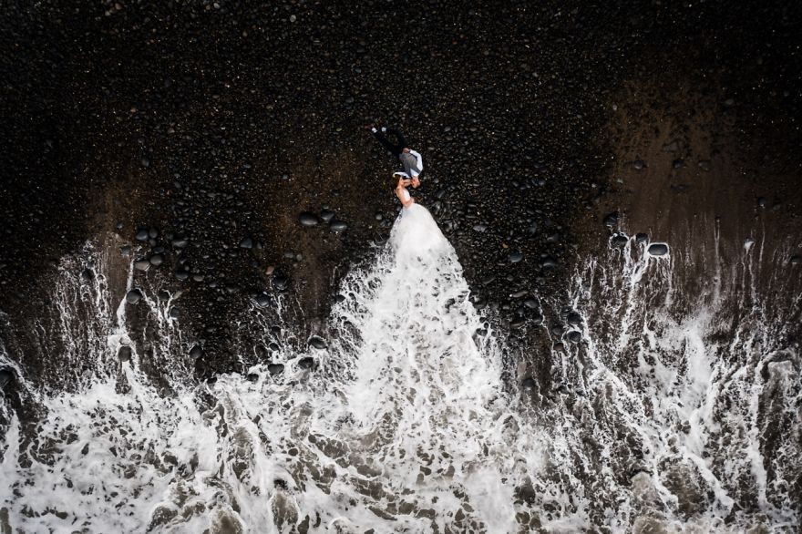 Wedding Category Highly Commended: Pebble / Wave