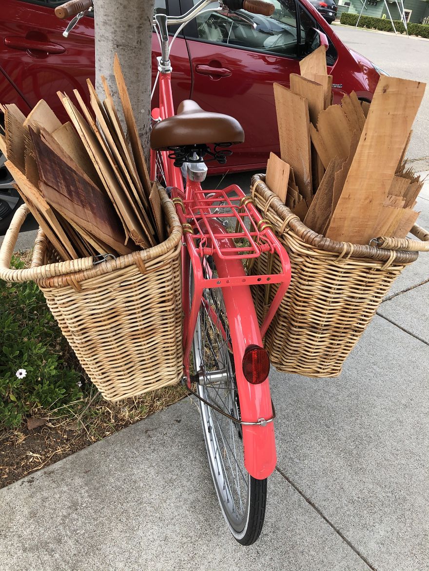 I've Built This DIY Chicken Coop Out Of Up-Cycled Items During Quarantine (16 Pics) I've Built This DIY Chicken Coop Out Of Up-Cycled Items During Quarantine (16 Pics)