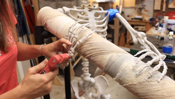 Parents Come Up With A "Candy Slide" For Safe Trick-Or-Treating This Halloween Parents Come Up With A "Candy Slide" For Safe Trick-Or-Treating This Halloween