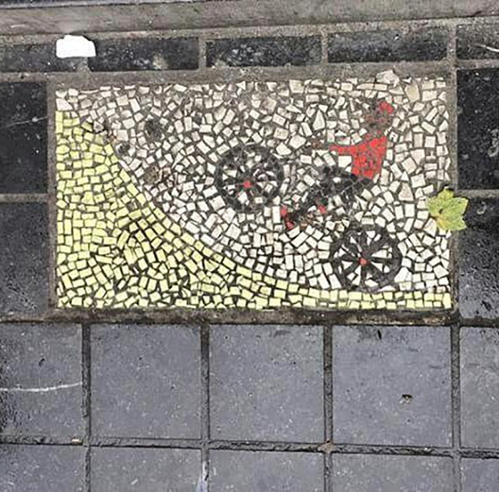 Cats-Mosaics-Street-Art-Schaerbeek-Brussels-Belgium