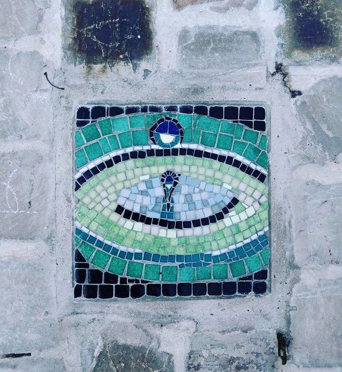 Cats-Mosaics-Street-Art-Schaerbeek-Brussels-Belgium