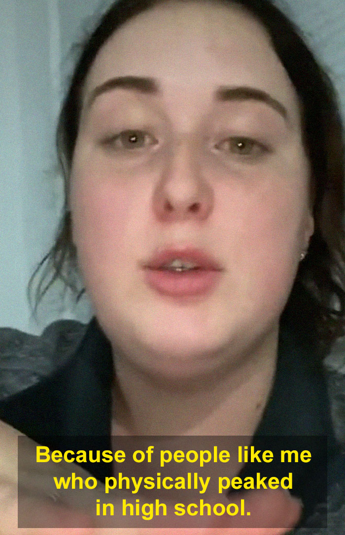 16 Women That "Peaked" In High School Share Their Pics For "Glow-Down" Challenge