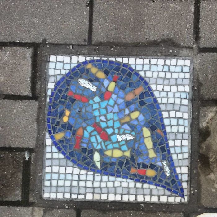 Cats-Mosaics-Street-Art-Schaerbeek-Brussels-Belgium