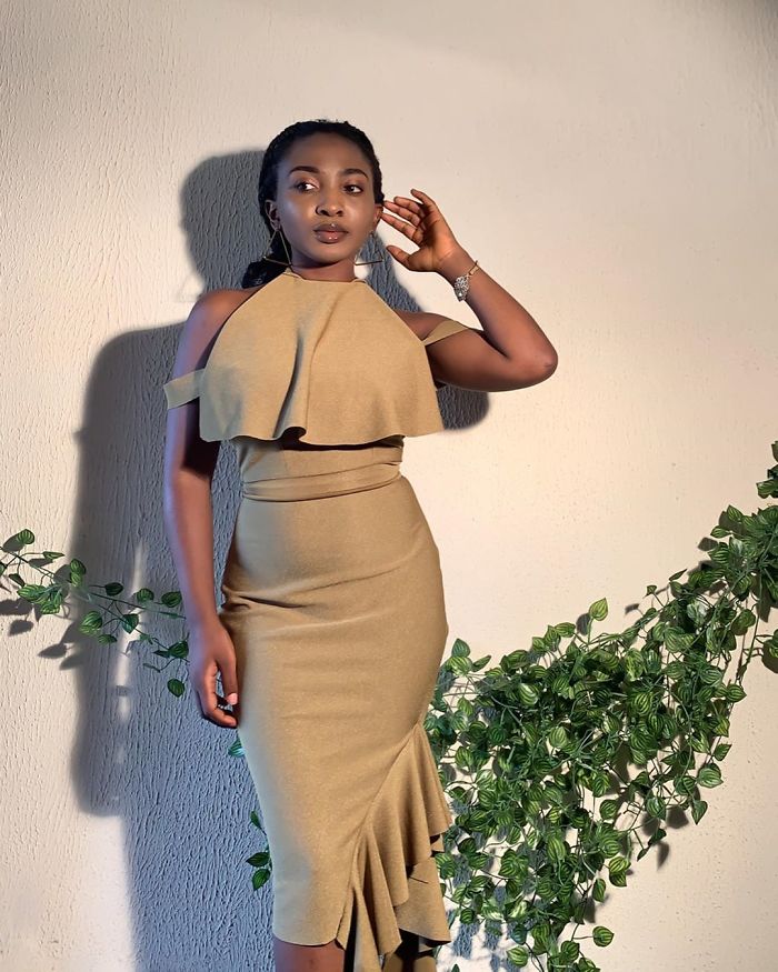Fashion Designer Goes Viral For Her Dresses That Can Be Styled In At Least 3 Ways Fashion Designer Goes Viral For Her Dresses That Can Be Styled In At Least 3 Ways
