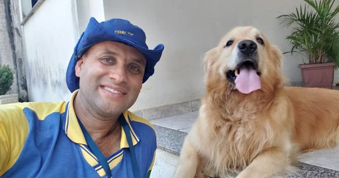 This Brazilian Postman Breaks The Stereotype That Dogs Don't Like Postmen (120 Pics)