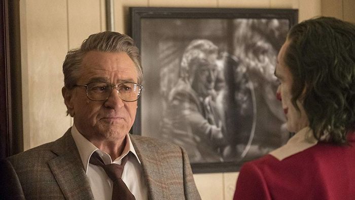 In Joker (2019), Murray Tells Arthur "No Cursing" Before Bringing Him Out. However, Arthur Later Says "You Get What You Fu**ing Deserve" On The Show. This Is A Possible Scriptwriting Oversight.