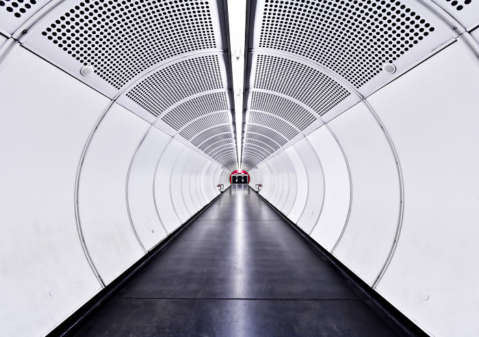 This Subway Station Looks Like A Space Station