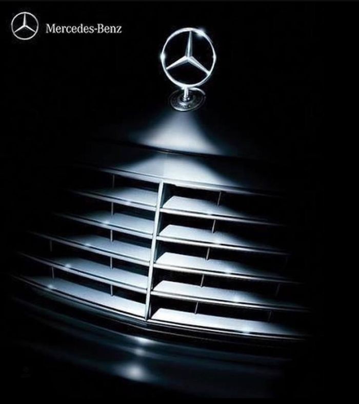 This Mercedes Christmas Ad