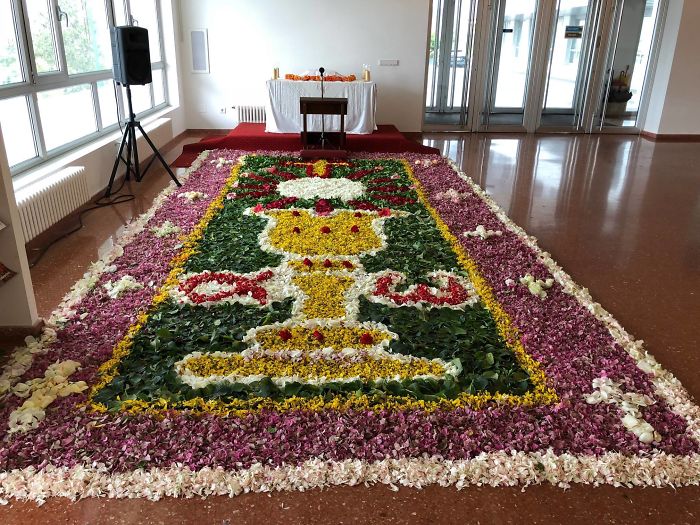 School In Spain Teaches Boys How To Do Chores, And People Have Mixed Reactions