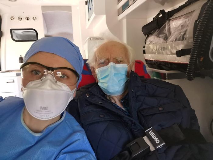 100-Yo Stanislaw Bigos From Poland, Former Partisan & Firefighter, Goes Home After Beating Covid-19