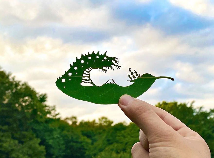 This Japanese Artist Is Going Viral With His Amazing Works Of Art Using Tree Leaves (127 Pics)