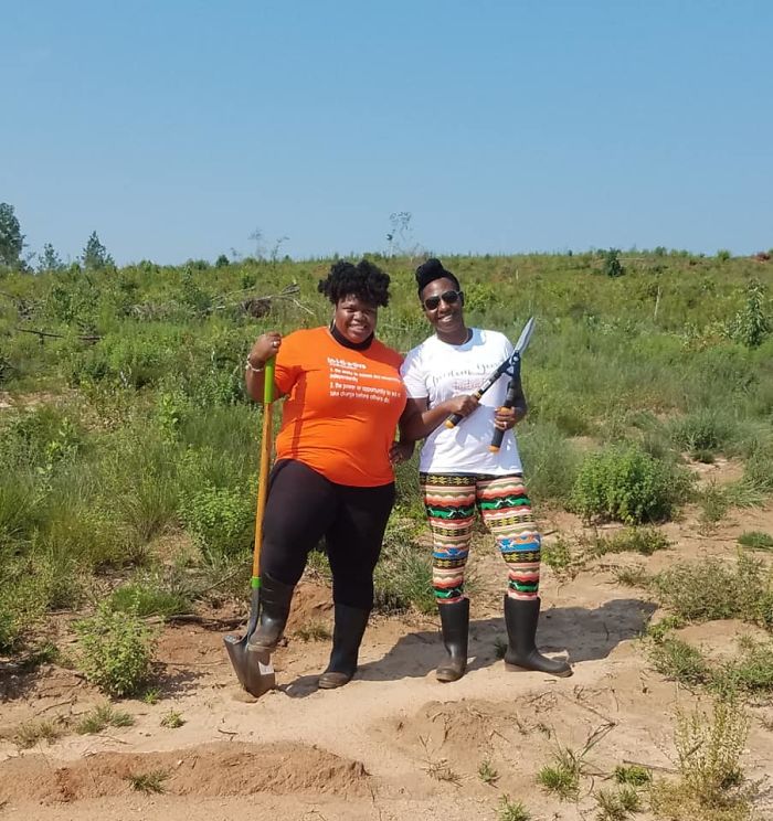 19 Black Families Decide To Build Their Own Safe City, Purchase 97 Acres Of Land In Georgia 19 Black Families Decide To Build Their Own Safe City, Purchase 97 Acres Of Land In Georgia