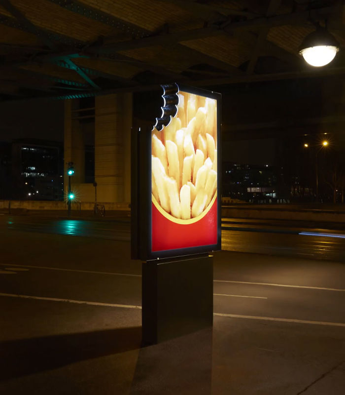 McDonald's Surprises Parisians By Launching These New Unique-Looking Street Ads McDonald's Surprises Parisians By Launching These New Unique-Looking Street Ads