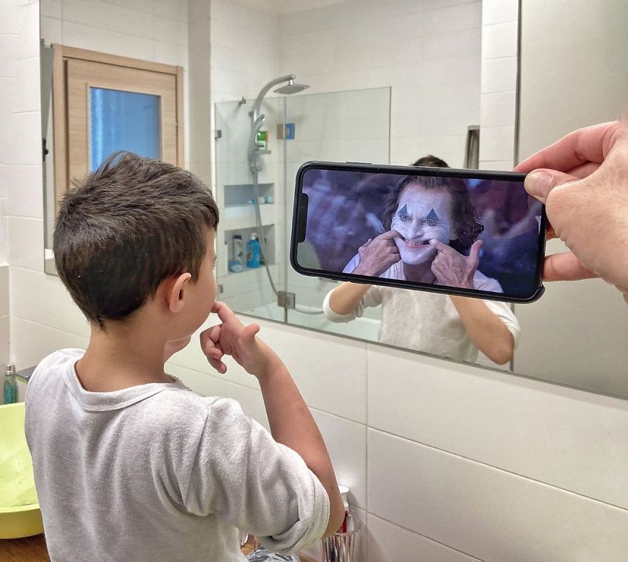 Bringing Everyday Objects To Life With A Smartphone