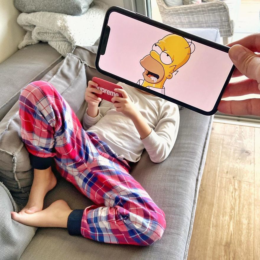 Bringing Everyday Objects To Life With A Smartphone