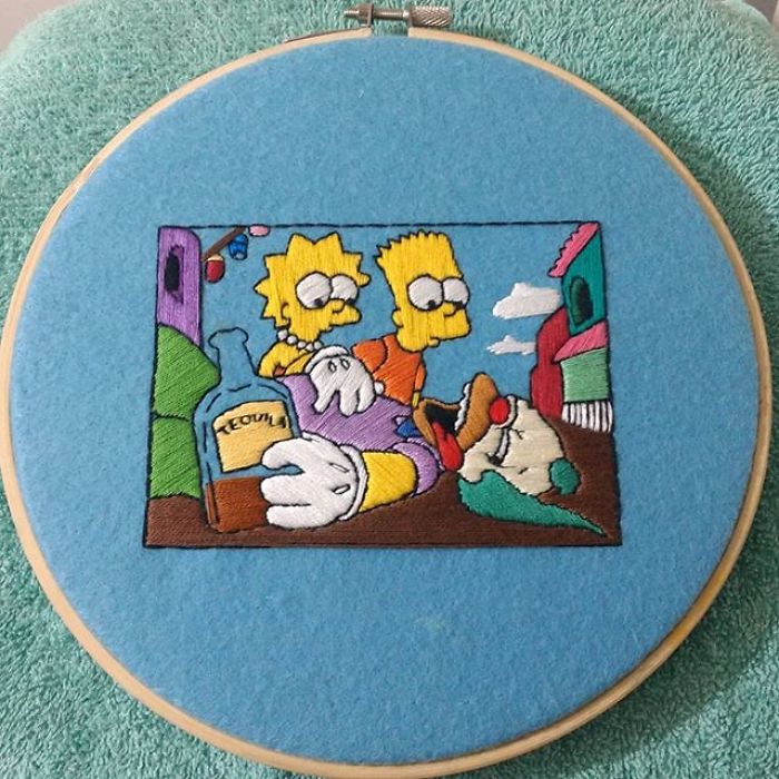 I Recreate My Favorite Simpsons Scenes With Embroidery