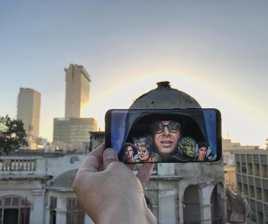 Bringing Everyday Objects To Life With A Smartphone