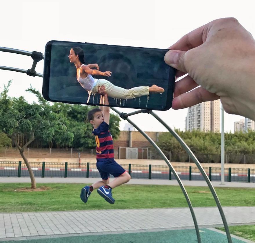 Bringing Everyday Objects To Life With A Smartphone