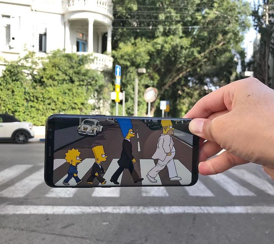 Bringing Everyday Objects To Life With A Smartphone