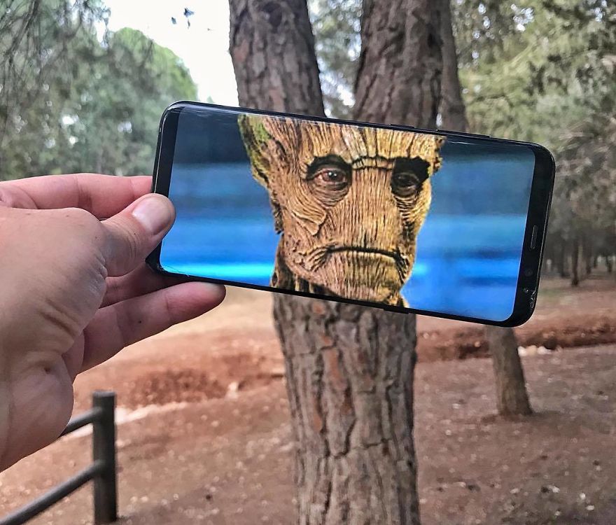 Bringing Everyday Objects To Life With A Smartphone