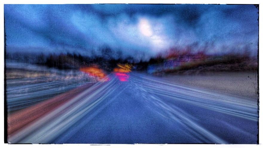 I Shoot Photos With Long Exposure In Speed Of 100 Km/H