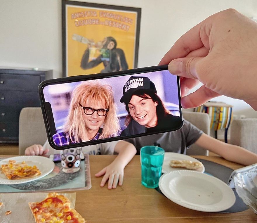 Bringing Everyday Objects To Life With A Smartphone