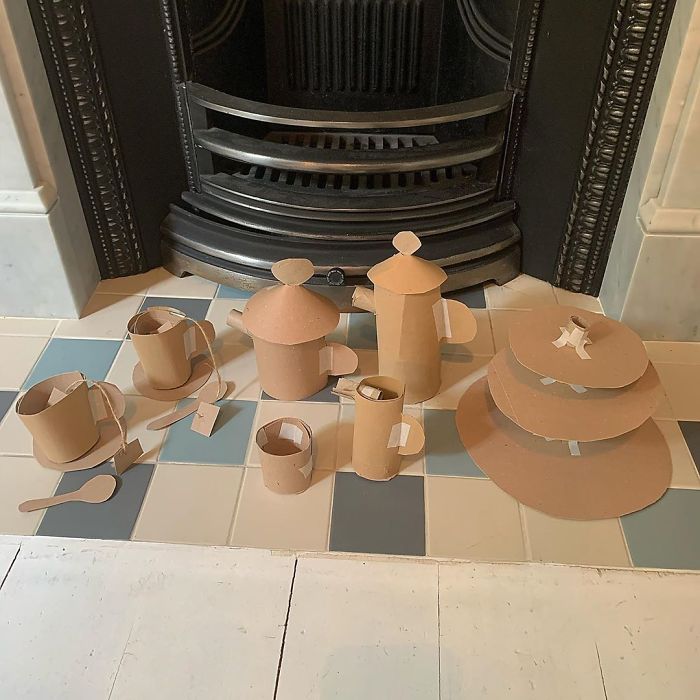 This Mom Is Repurposing Cardboard Into Fun And Accurate Everyday Household Items And Interactive Toys This Mom Is Repurposing Cardboard Into Fun And Accurate Everyday Household Items And Interactive Toys