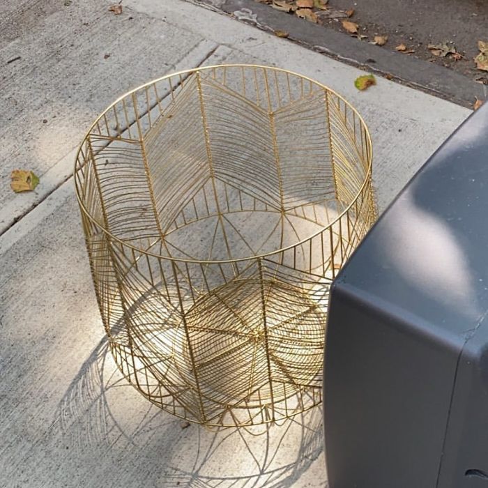 Oooooh. Want And I’m Not Even Positive What It Is! 8th Ave Between 8th And 9th Street In Park Slope. #stooping #stoopingbrooklyn