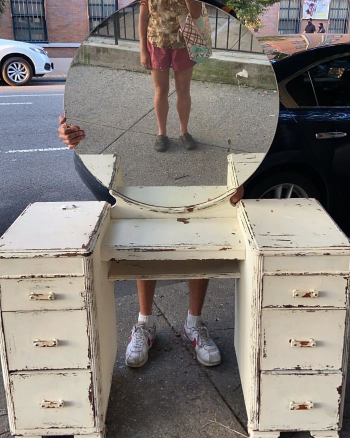 Hold The Phone...this Is Am-Ahhhhhh-Zing. Classon And St Marks, Brooklyn 