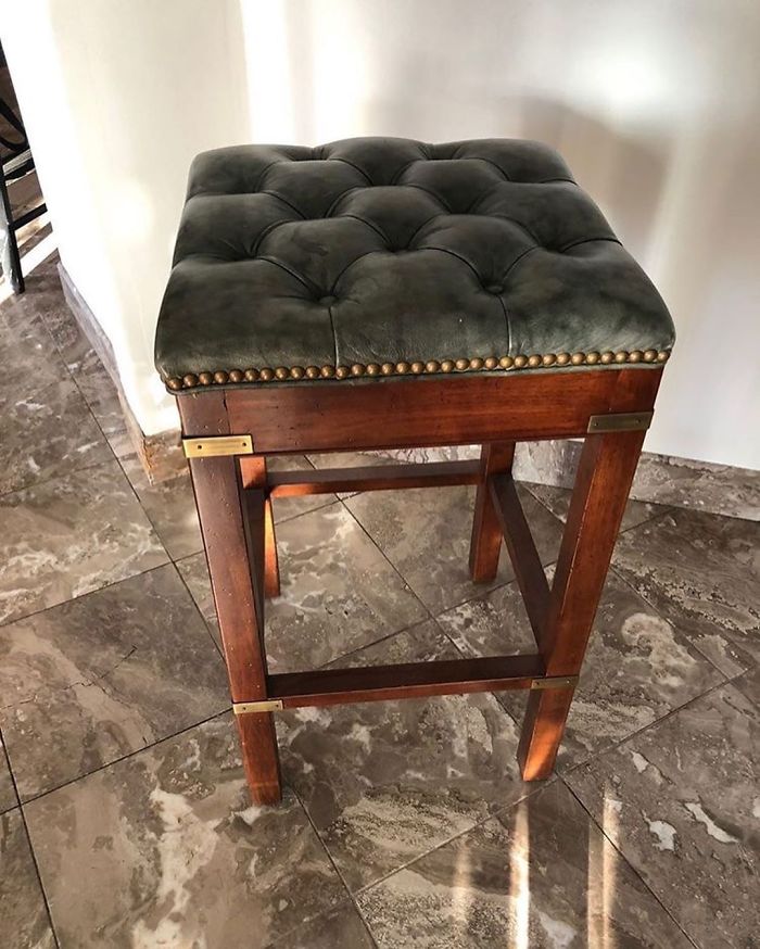 A Royal Dream 💅 This Is Going Out On 86th Between Madison Avenue And 5th Avenue On North Side Of Street - Closer To 5th. Ues #stooping