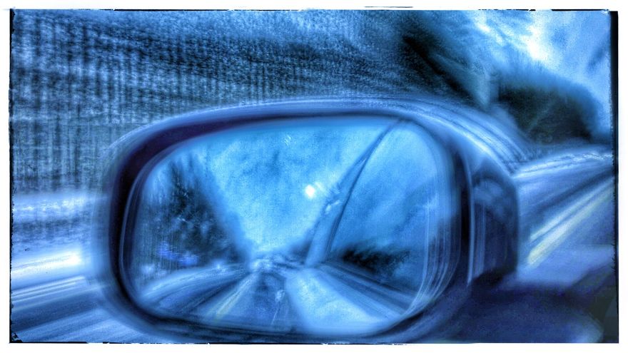 I Shoot Photos With Long Exposure In Speed Of 100 Km/H