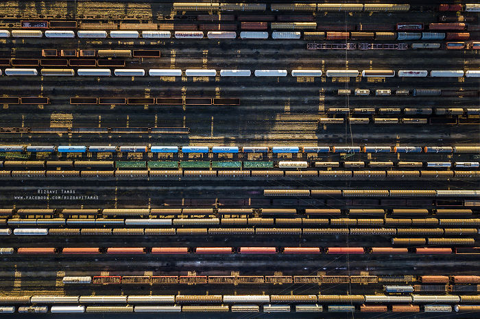 I Spent Five Years With Taking Train Pictures At The Most Exciting Places