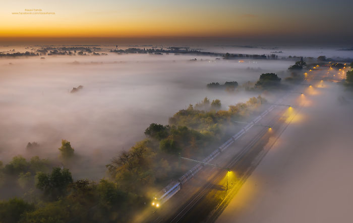 I Spent Five Years With Taking Train Pictures At The Most Exciting Places
