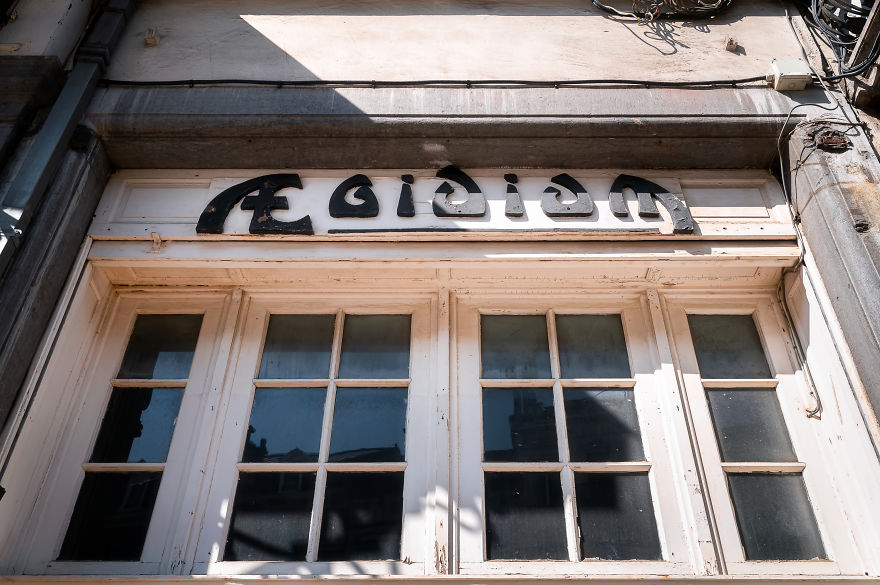 I Visited This Abandoned Movie Theater To Capture These 16 Photographs I Visited This Abandoned Movie Theater To Capture These 16 Photographs