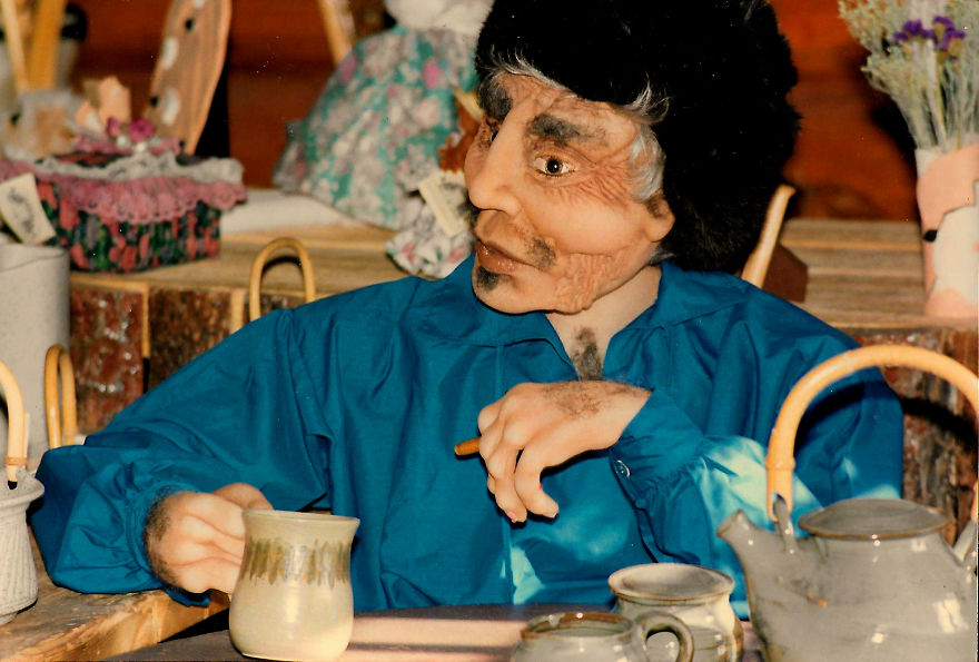"Curious Trapper Having A Coffee," Voyageurs Cabin Scene, Festival Du Voyageur
