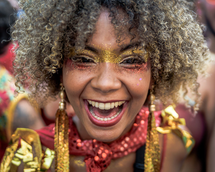 Portrait-Photography-People-Carnival-Rio-De-Janeiro-Patrick-Humanosdocarnaval-Sister