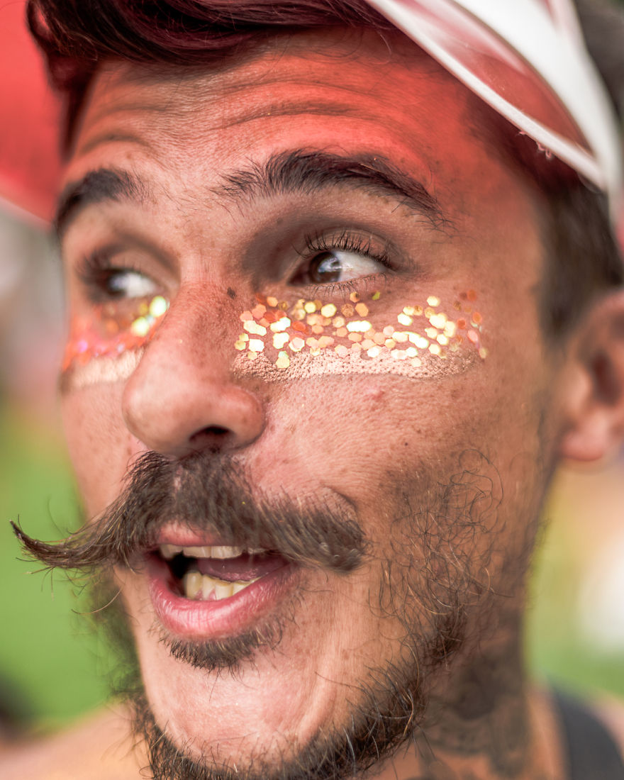 Portrait-Photography-People-Carnival-Rio-De-Janeiro-Patrick-Humanosdocarnaval-Sister
