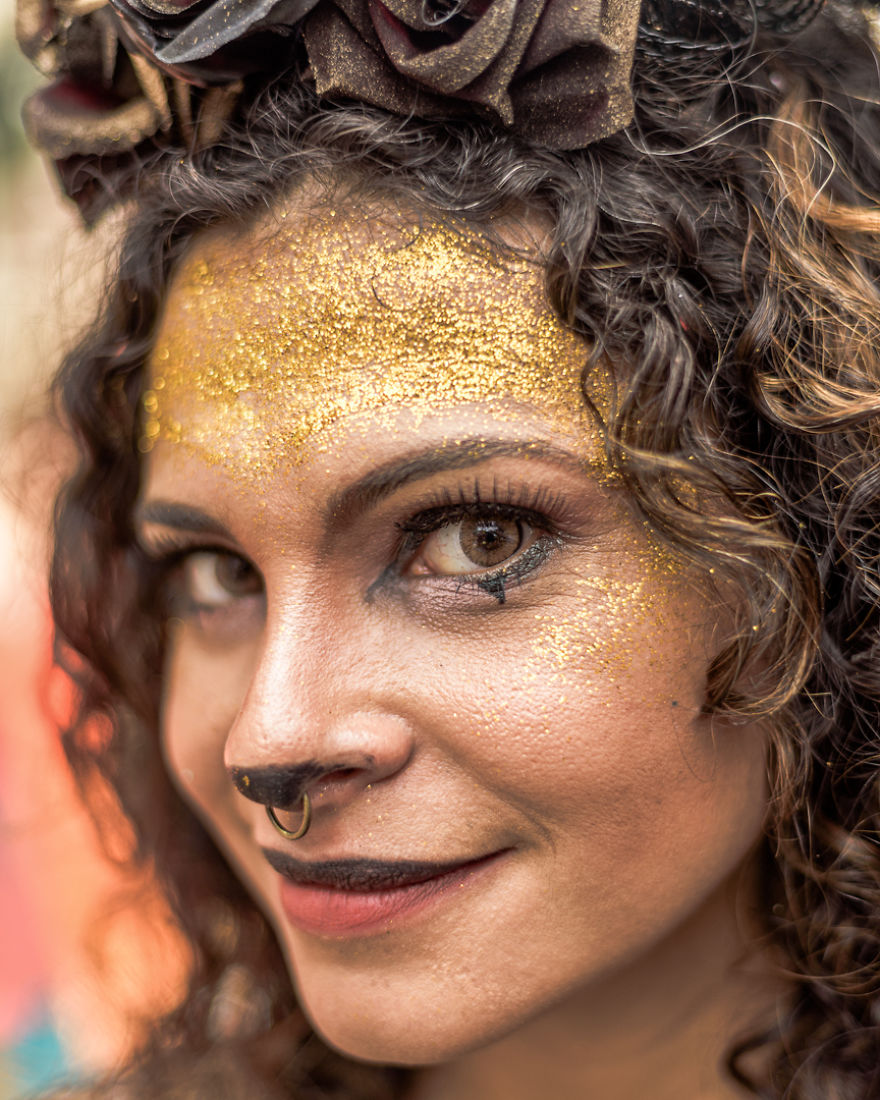 Portrait-Photography-People-Carnival-Rio-De-Janeiro-Patrick-Humanosdocarnaval-Sister