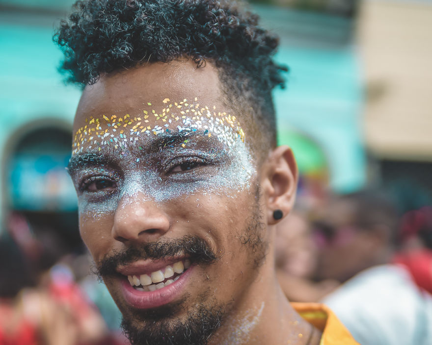 Portrait-Photography-People-Carnival-Rio-De-Janeiro-Patrick-Humanosdocarnaval-Sister