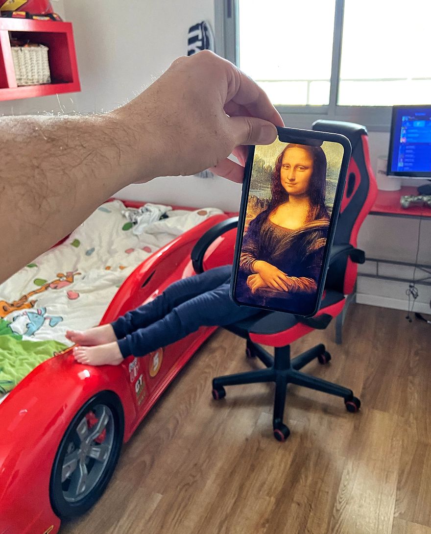 Bringing Everyday Objects To Life With A Smartphone