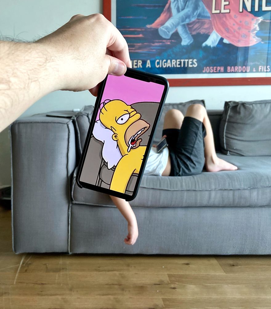 Bringing Everyday Objects To Life With A Smartphone