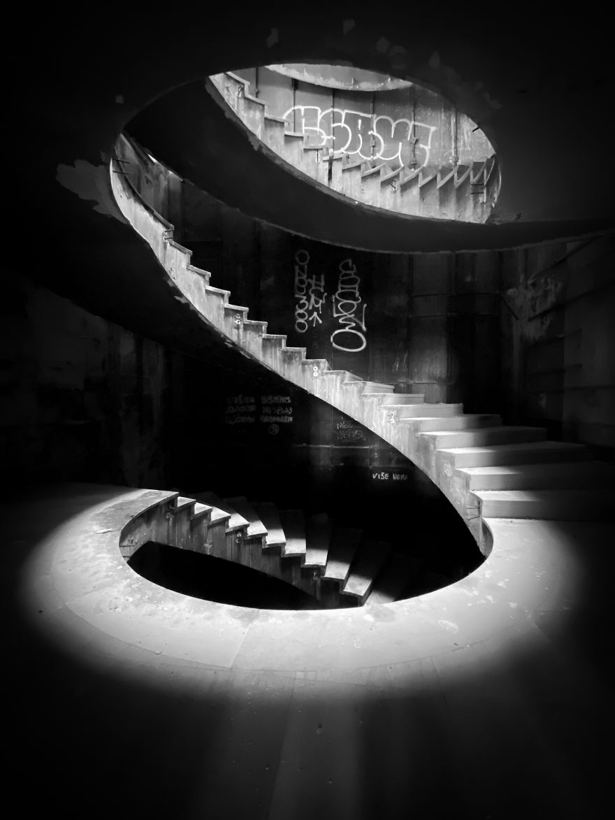 Luxury Hotels Destroyed And Abandoned After Yugoslavia War