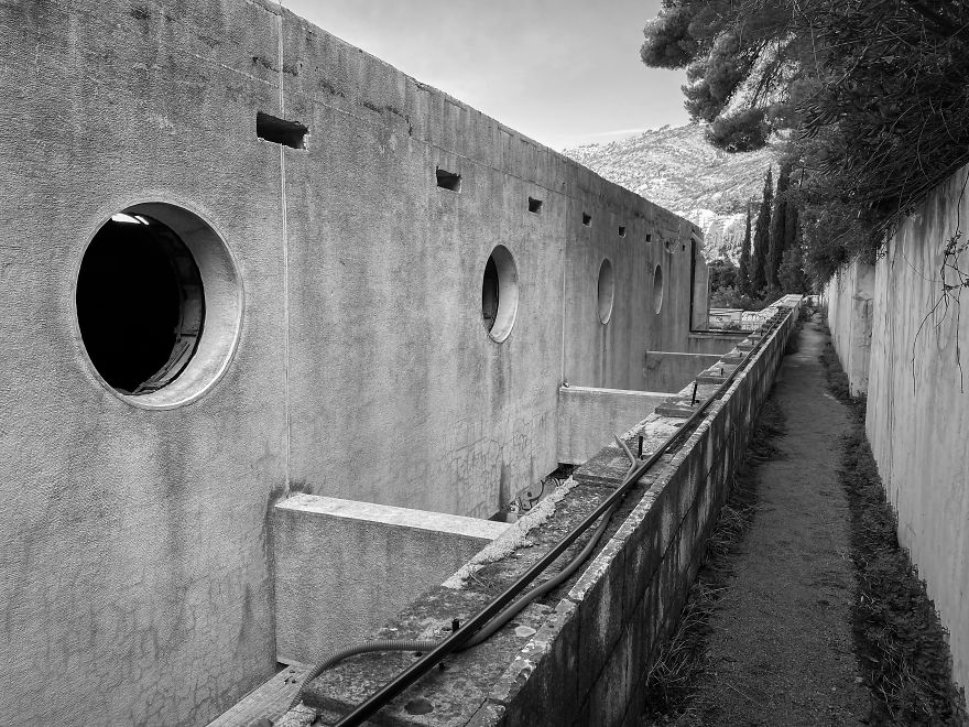 Luxury Hotels Destroyed And Abandoned After Yugoslavia War