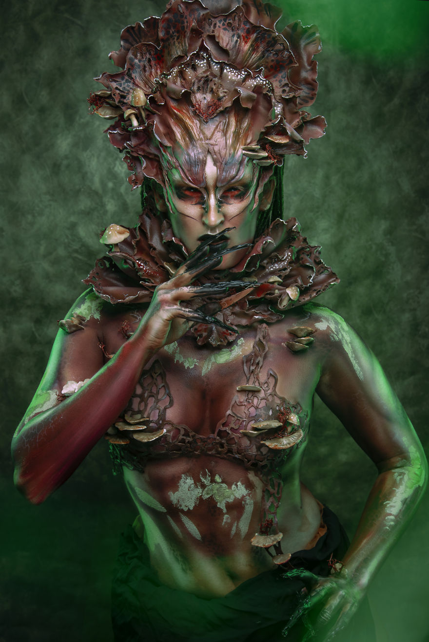 I Handmake Costumes From The Lightweight Wearable Porcelain And Stained Glass I Created, Here Are My Best Costume Designs (New Pics) I Handmake Costumes From The Lightweight Wearable Porcelain And Stained Glass I Created, Here Are My Best Costume Designs (New Pics)