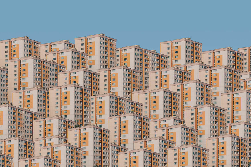 Pandemic Situation Inspired Me To Create Minimalistic Architecture Photography.